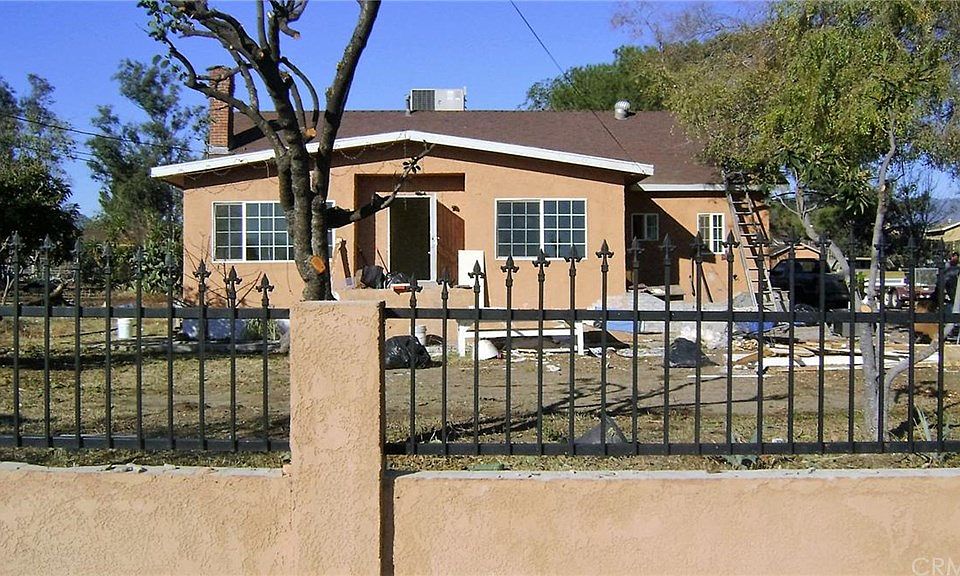 1st image of 17366 Elaine Dr