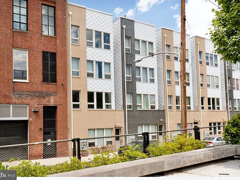 1215 Noble St #3 — Photo 31