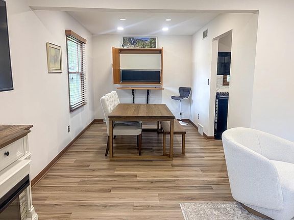 3rd image of 7251 Hyacinth COURT