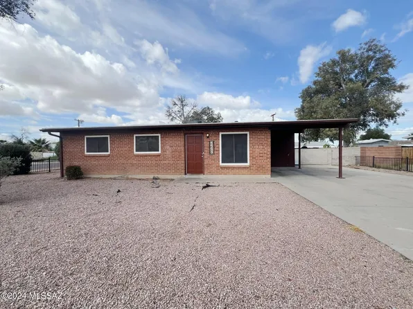 6580 E Calle Herculo, Tucson, AZ 85710