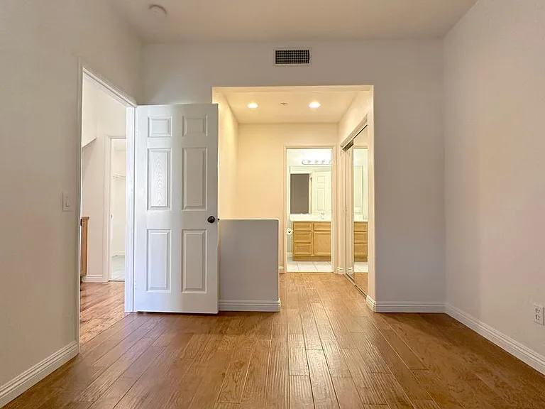 14 Vinca Ct — Photo 7