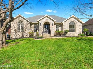 4402 Stone Wynde Dr, Louisville, KY 40272