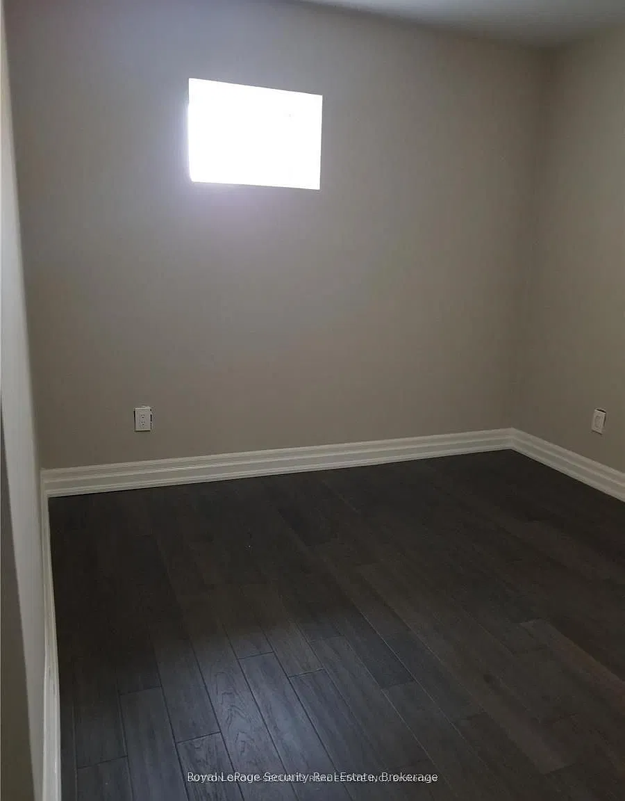 2 bed, $2,400 — Photo 4