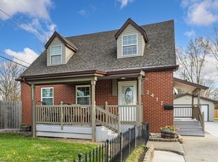 2417 Carlton Ct, Fort Wayne, IN 46802