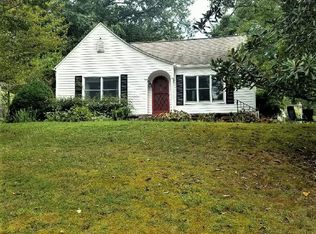98 Bayless St, Murphy, NC 28906