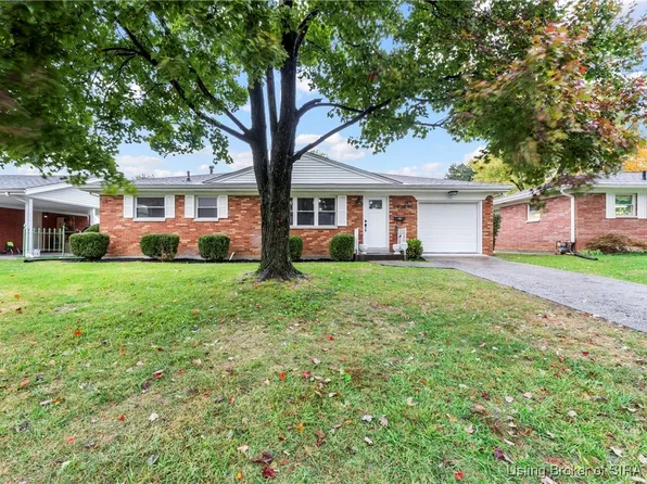 205 Robin Lynne Drive, New Albany, IN 47150