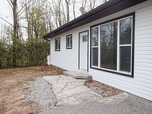 5th image of 100 Reid St
