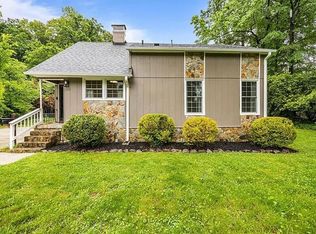 2104 Cleburne St, Greensboro, NC 27408