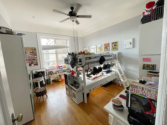 Rented by Rachel Realty | media 18