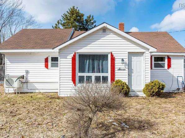 7 Dell Rd N, Kentville, NS B4N 2Y2