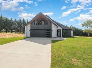 215 Moore Rd, Liberty, SC 29657