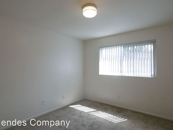 4th image of 3659 Lemona Ave APT 4