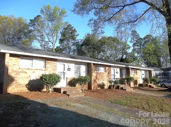 3940 Arbor Ln, Charlotte, NC 28209