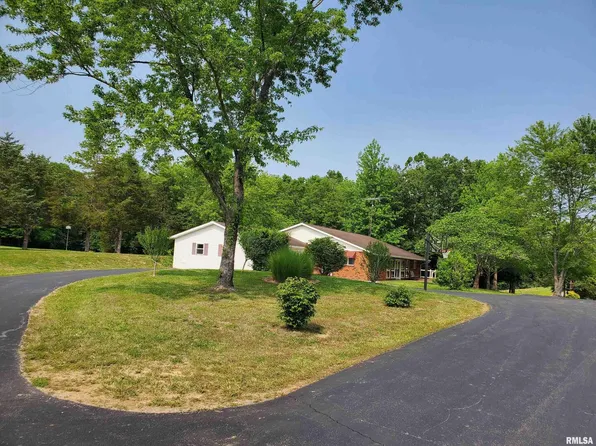 1140 Crabtree Rd, Murphysboro, IL 62966