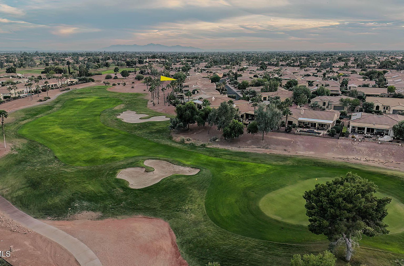 22813 N Del Monte Dr