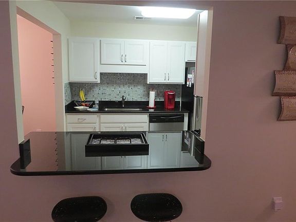 2nd image of 807 Country Park Dr SE #807