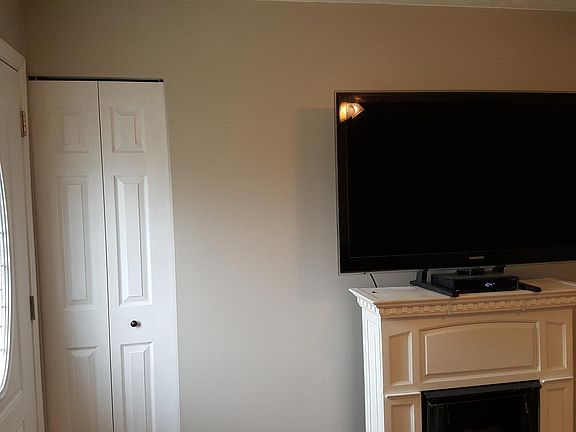 3rd image of 5721 Chestnutwood Way