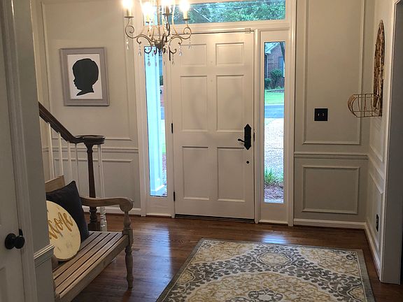 4th image of 2625 Saratoga Ln