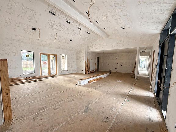 5th image of 1601 Randel Rd