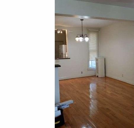 4th image of 6046 N American St