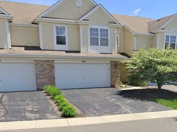 662 Yorkshire Ln, Hampshire, IL 60140
