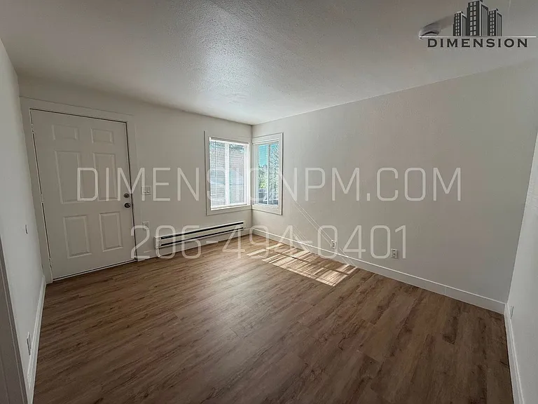 Skyway Apartments — Photo 6