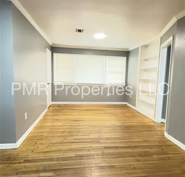 2311 NW Denver Ave — Photo 9