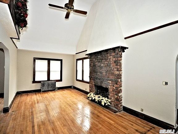 4th image of 977 Wallace Ave