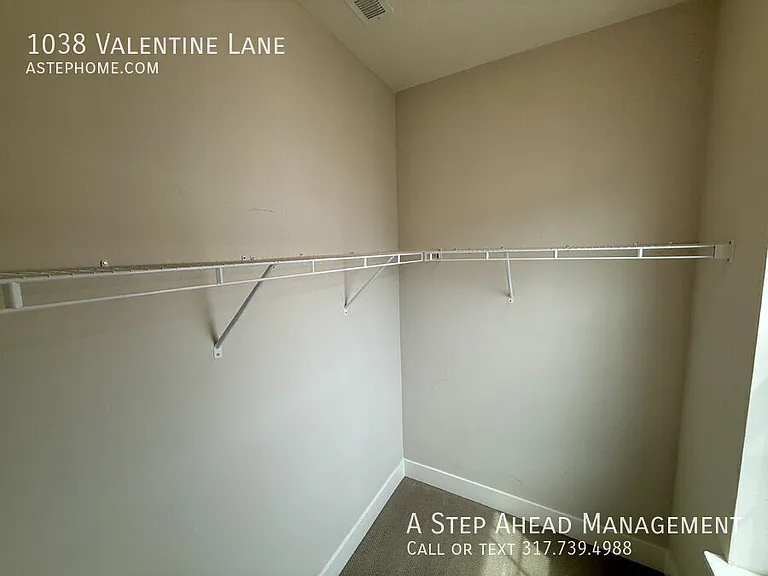 1038 Valentine Ln — Photo 19