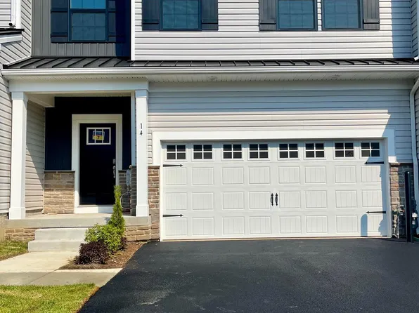 14 Rose Hill Way, Aston, PA 19017