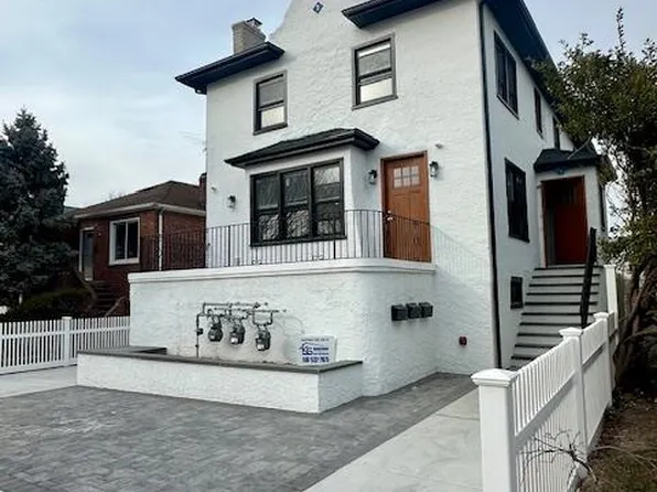 361 E Olive St, Long Beach, NY 11561