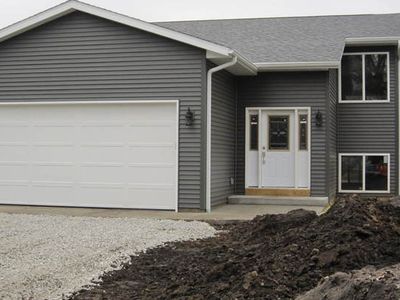 205 W Chestnut St, Silver Lake, WI, 53170