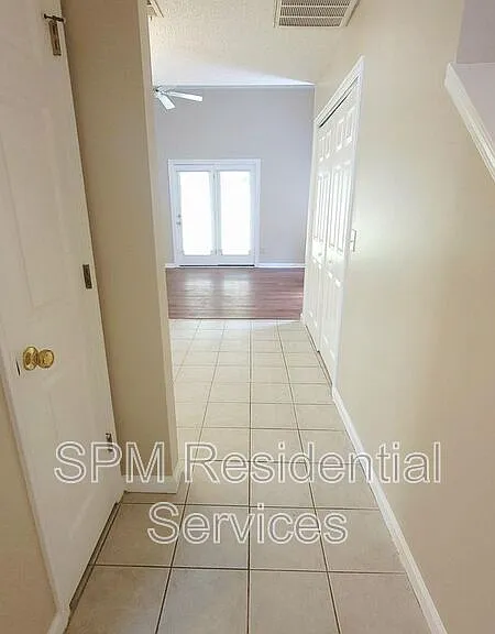 5150 Lampost Cir — Photo 5