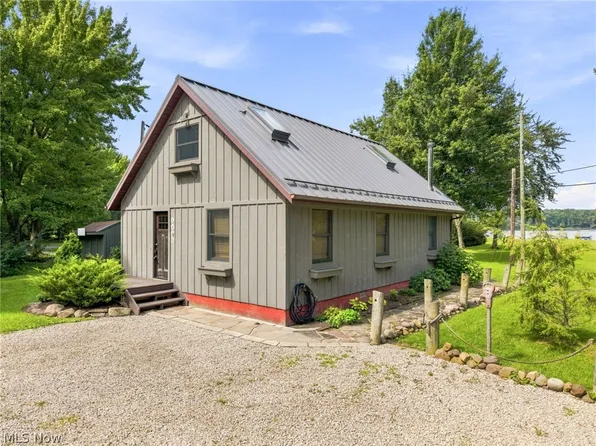 4059 Hardin Rd, Ravenna, OH 44266