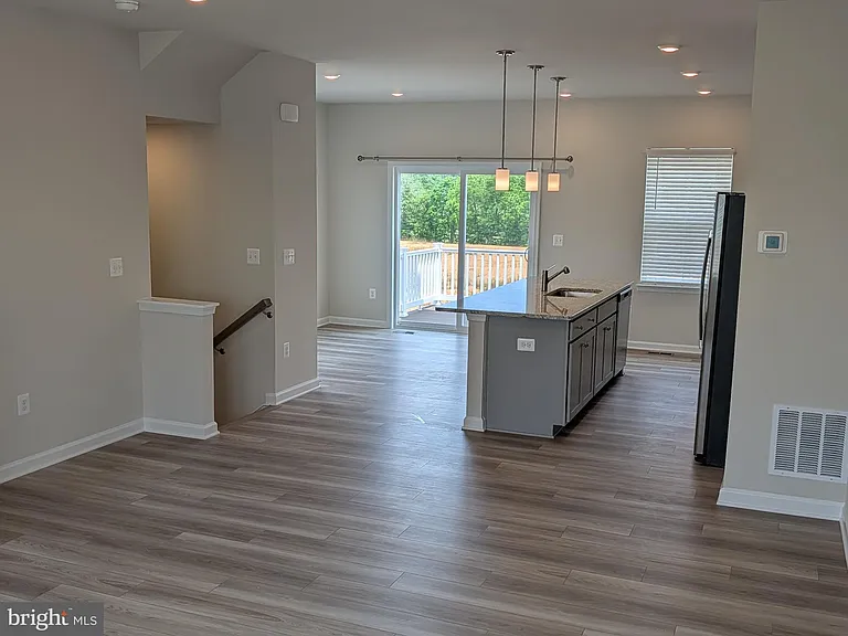 237 Swan Field Ave — Photo 11
