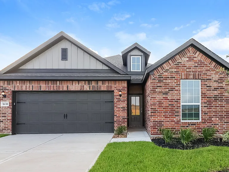 7638 Tipton Meadow Way — Photo 1