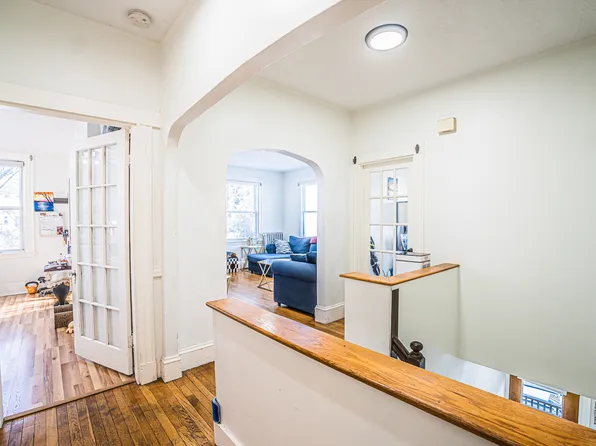 21 Wenham St Floor 2, Jamaica Plain, MA 02130