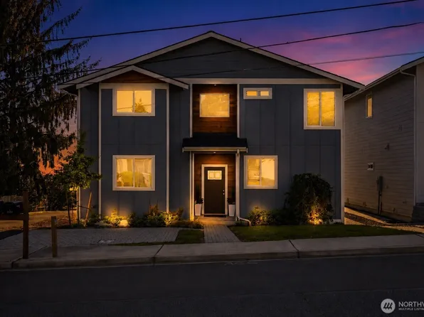 3058 44th Avenue NE, Tacoma, WA 98422