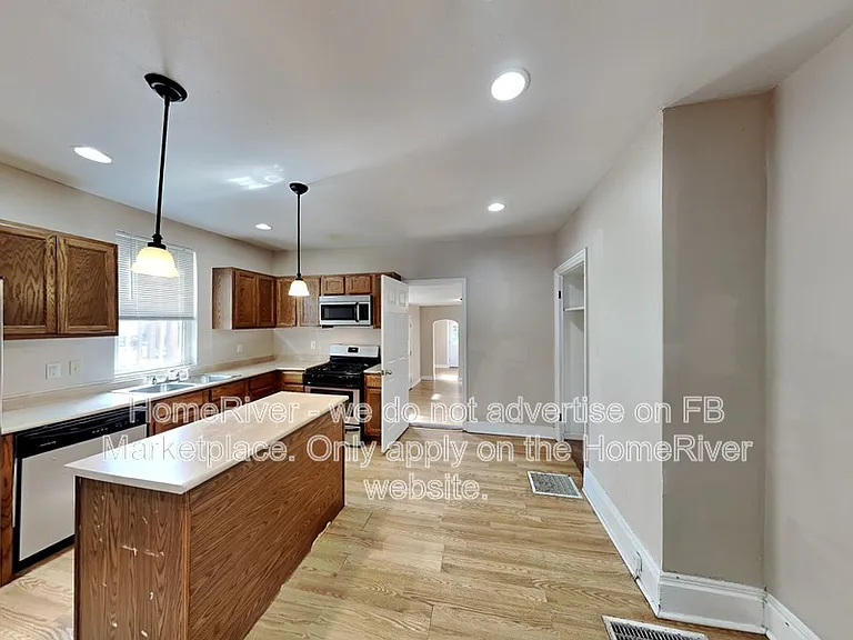 4520 Minerva St — Photo 5