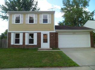 4940 Somerton Dr, Hoffman Estates, IL 60010