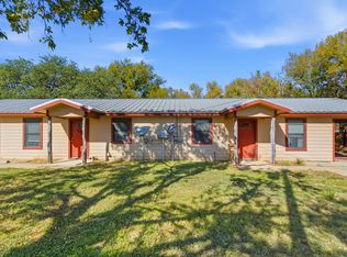 631 Coleman St, Stephenville, TX 76401