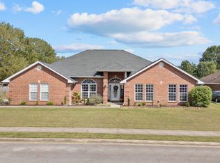 209 Chantilly Ln, Madison, AL 35758