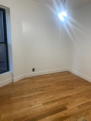 Rented by Nooklyn NYC LLC | media 5