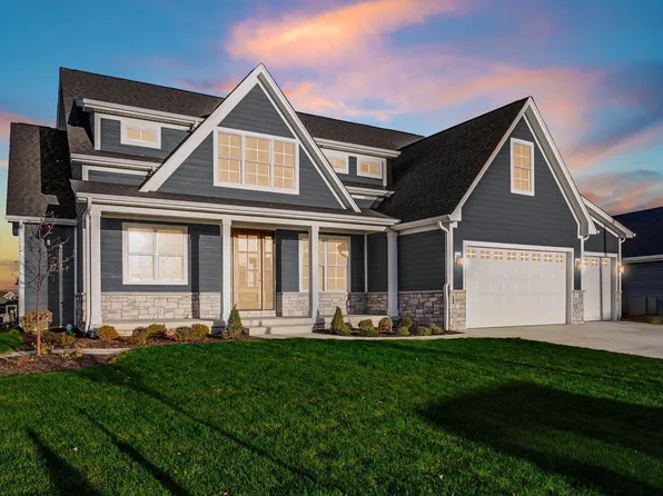 9819 Dune Grass Way, Saint John, IN 46373