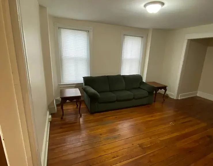 Unit Photo