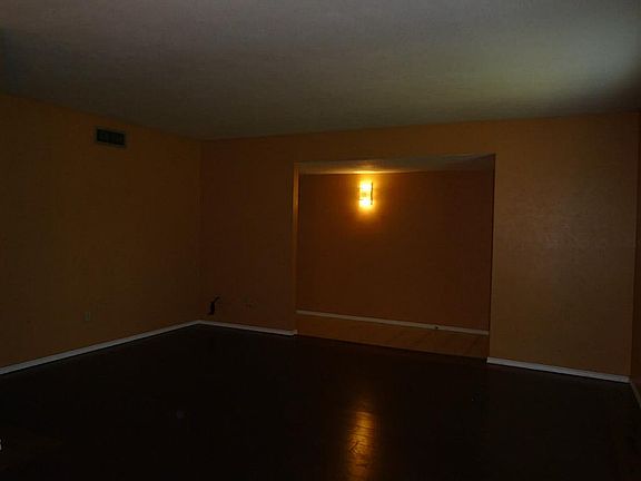 3rd image of 16827 Kieth Harrow Blvd