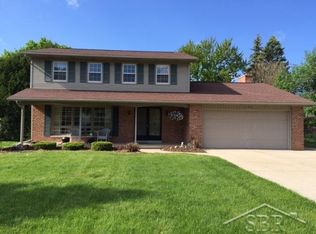 4890 Audubon Dr, Saginaw, MI
