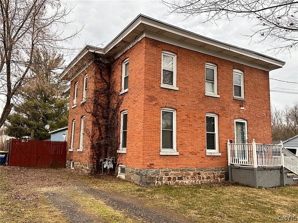 1st image of 45 E Oneida St