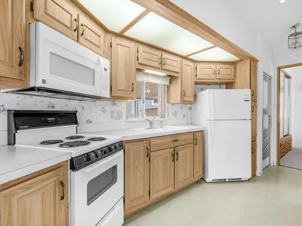 94 JACKNIFE Drive #94, Apache Junction, AZ 85119