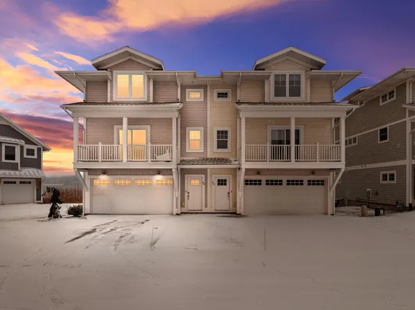 60 Swing Bridge Ln, Douglas, MI 49406